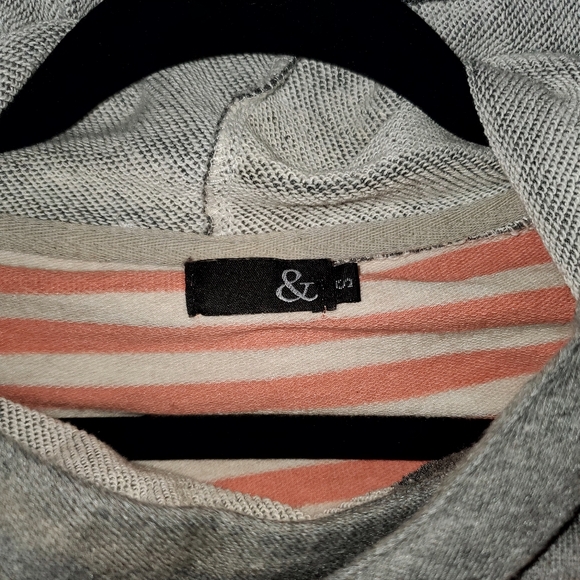 Pink and white double hoodie - Picture 3 of 3